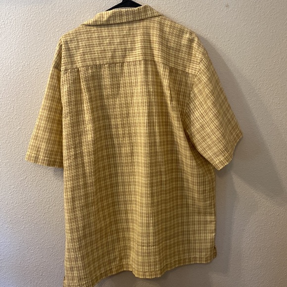 Reservoir world wide button down shirt size large - Picture 4 of 4